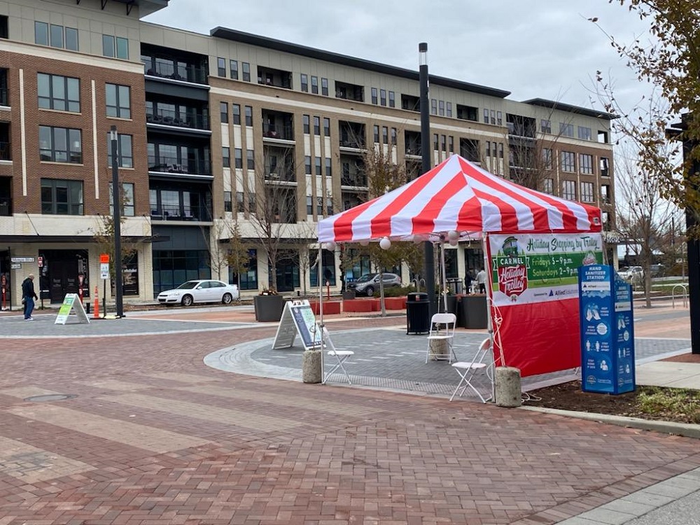 Holiday Trolley in Carmel Indiana