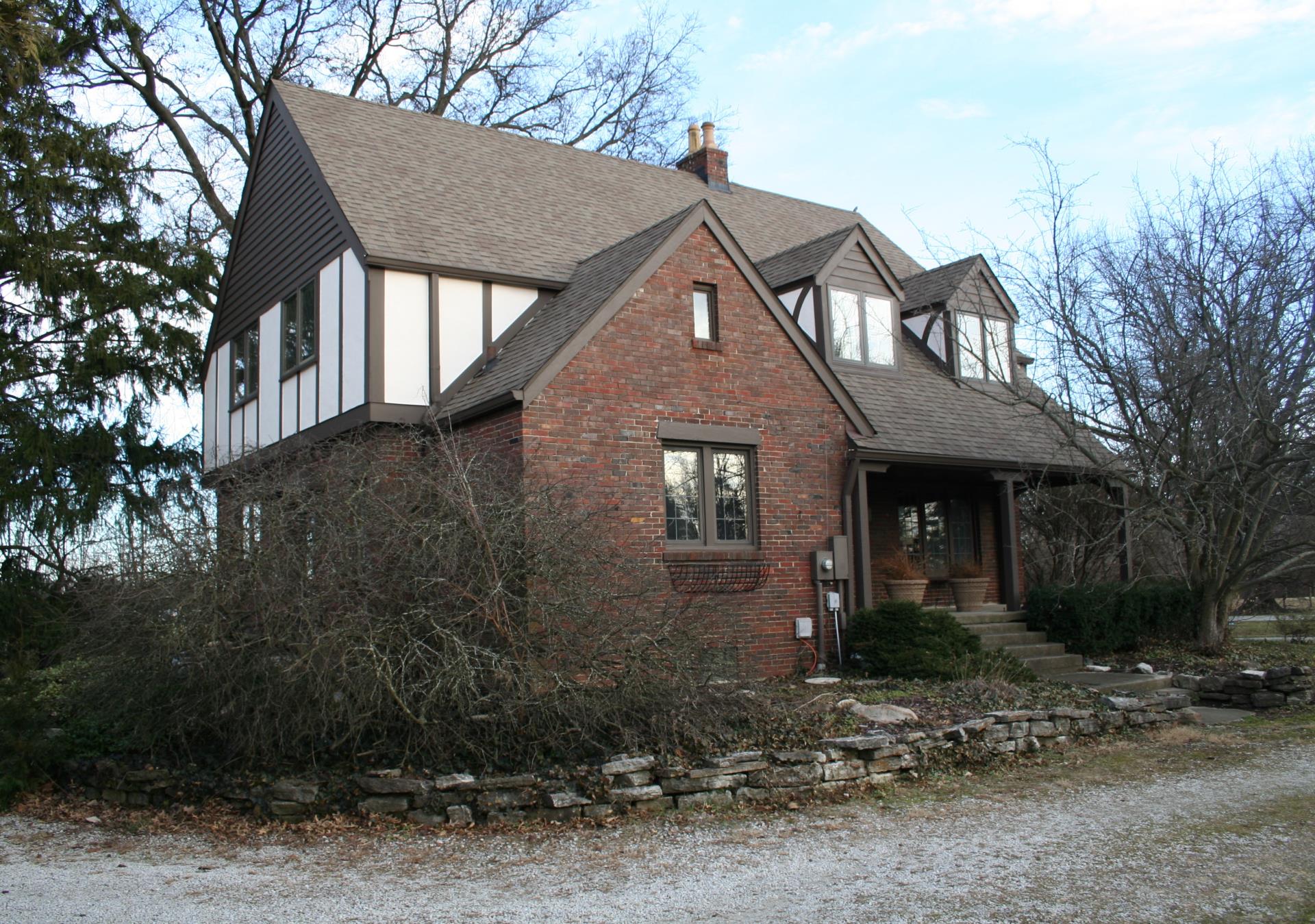 Larsen Dunwoody House